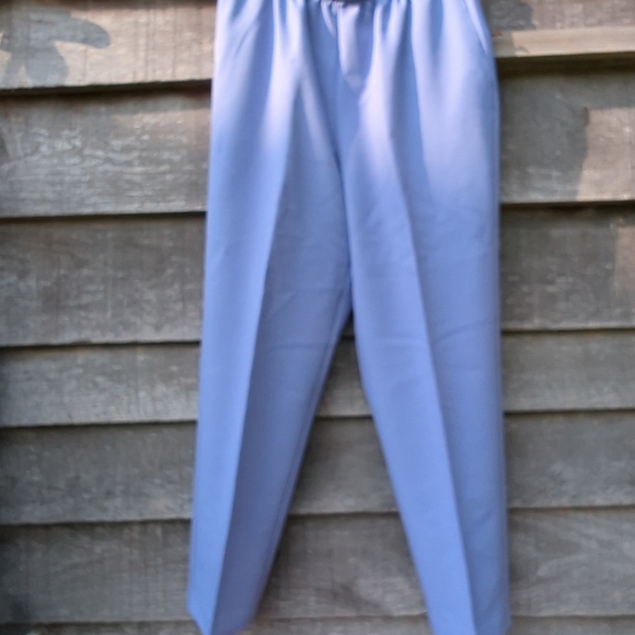 Alfred Dunner Womens 12 Pants Pull On Elastic Waist Slant Pockets Lilac - Picture 4 of 11